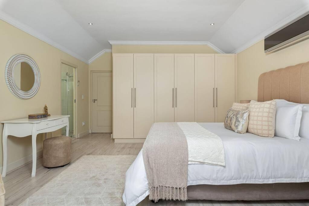 The Tram Home Stay Franschhoek Exterior foto